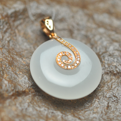 金镶玉平安扣18k镶钻